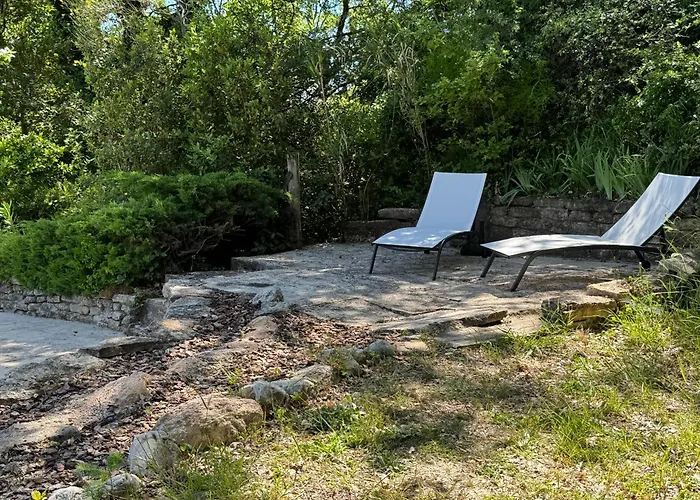 Le Cabanon De Vally